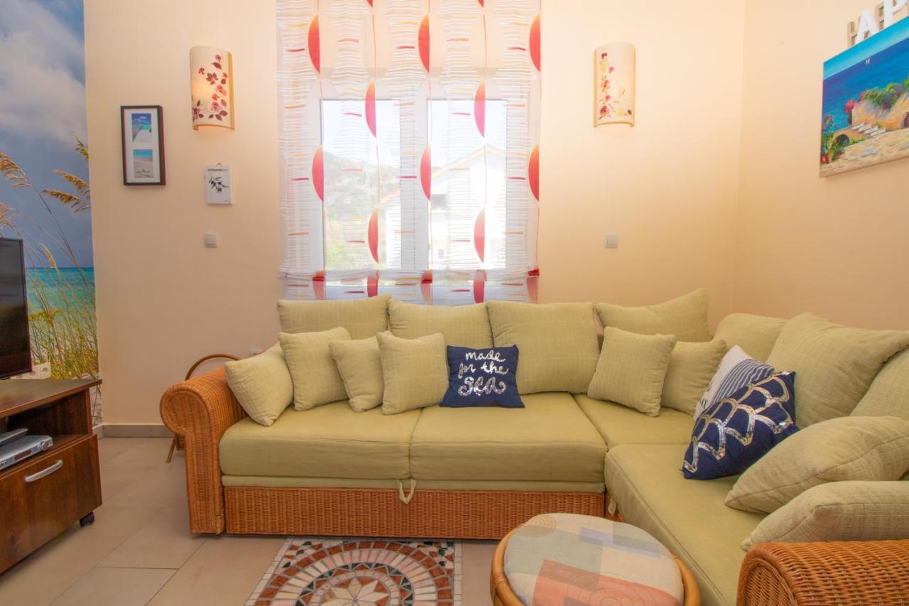 Apartments Ema & Mislav With Terrace Baška Extérieur photo